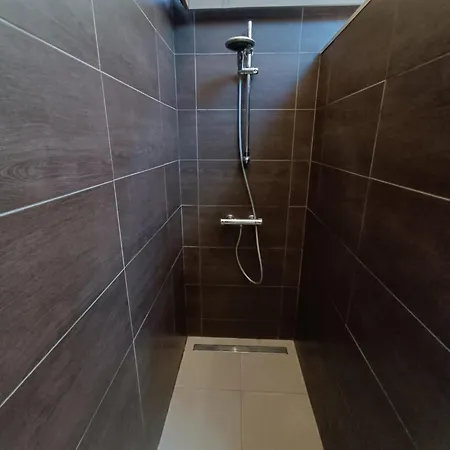 Aupres De Mon Arbre Bed & Breakfast